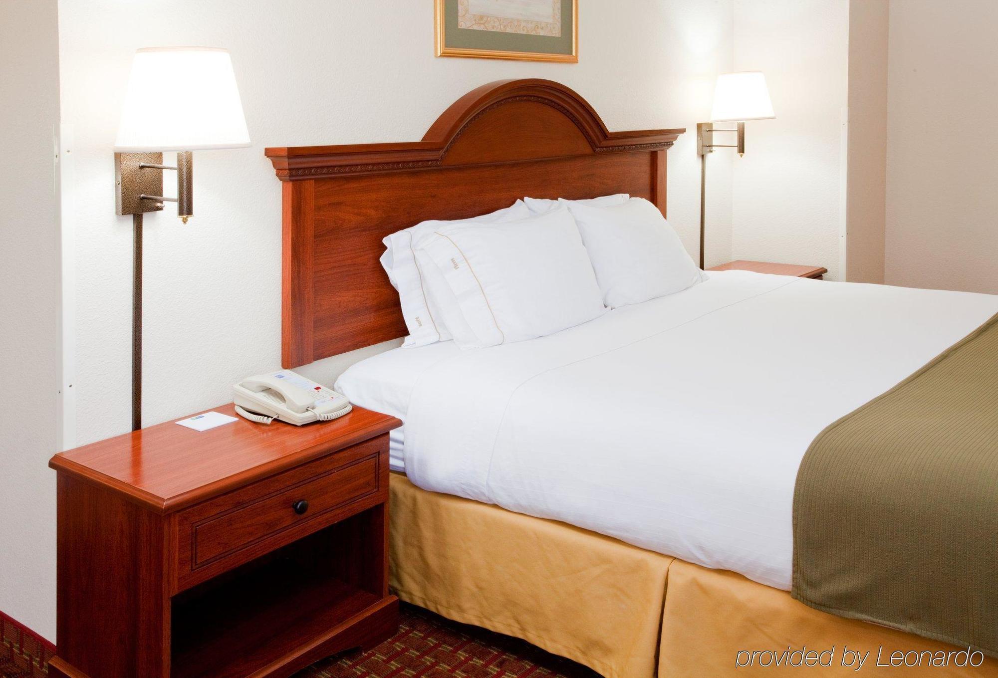 Holiday Inn Express Hillsville By Ihg Værelse billede