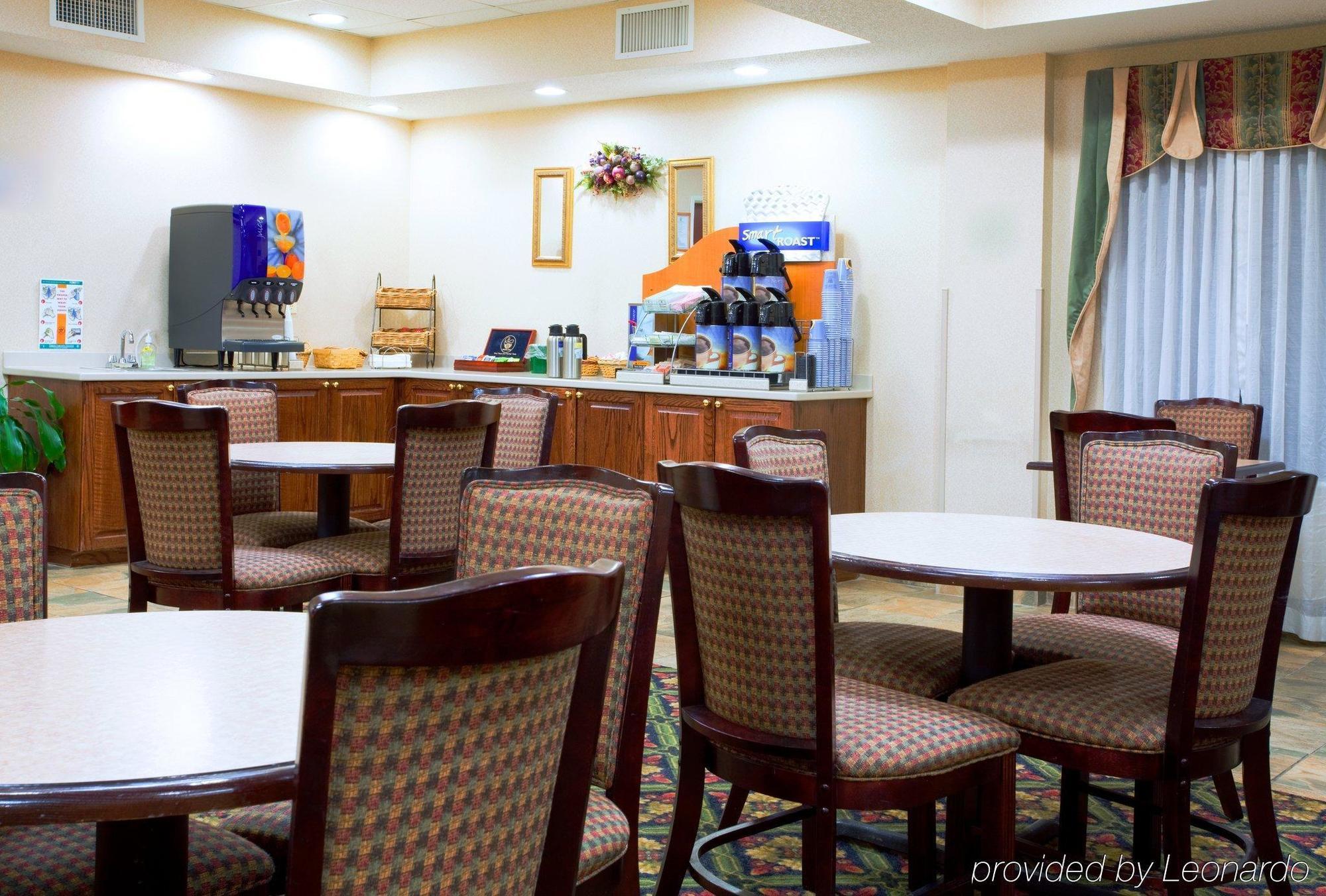 Holiday Inn Express Hillsville By Ihg Eksteriør billede