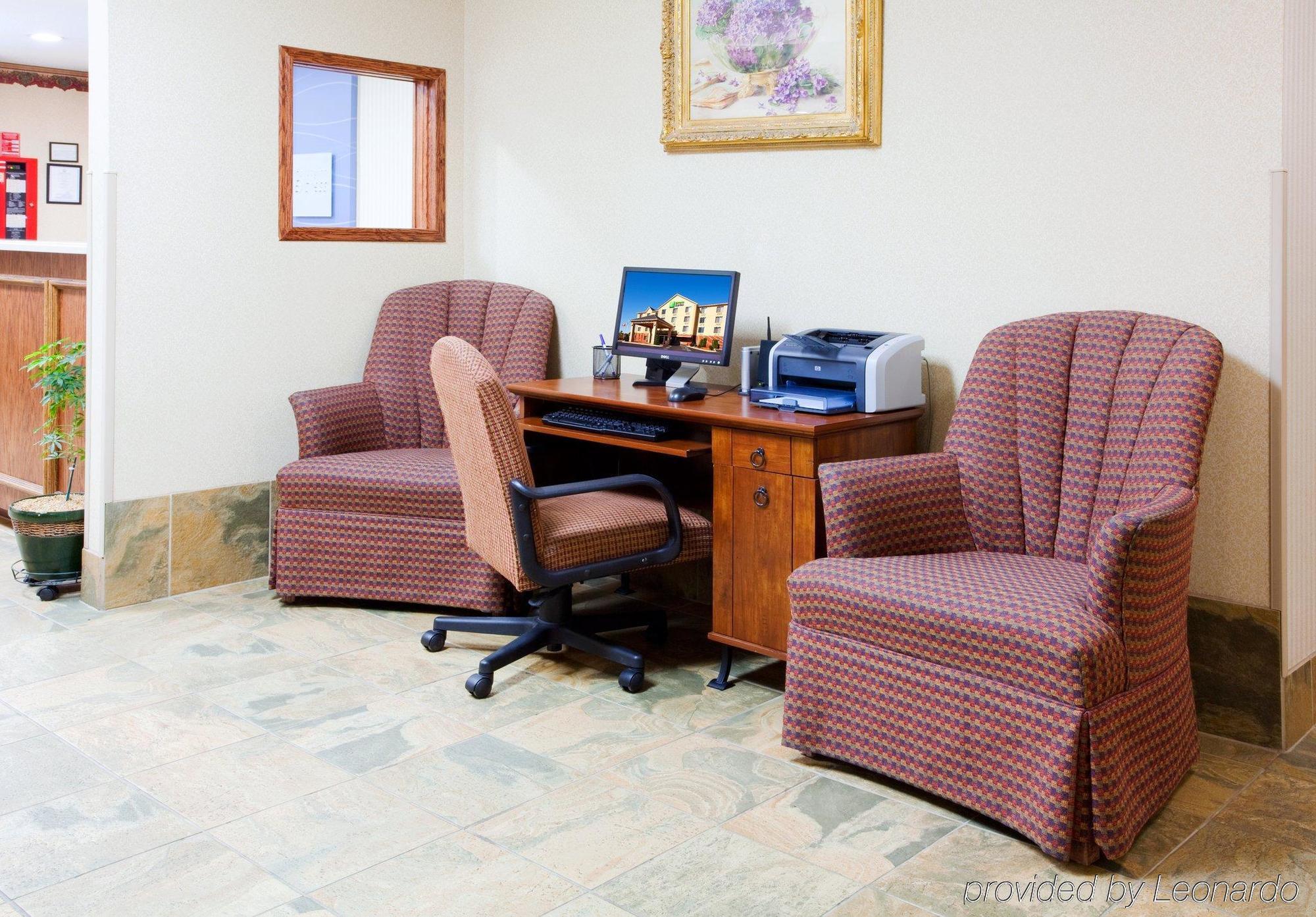 Holiday Inn Express Hillsville By Ihg Eksteriør billede