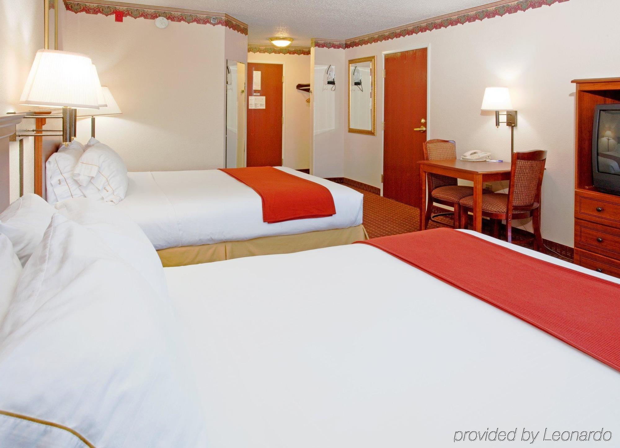 Holiday Inn Express Hillsville By Ihg Eksteriør billede