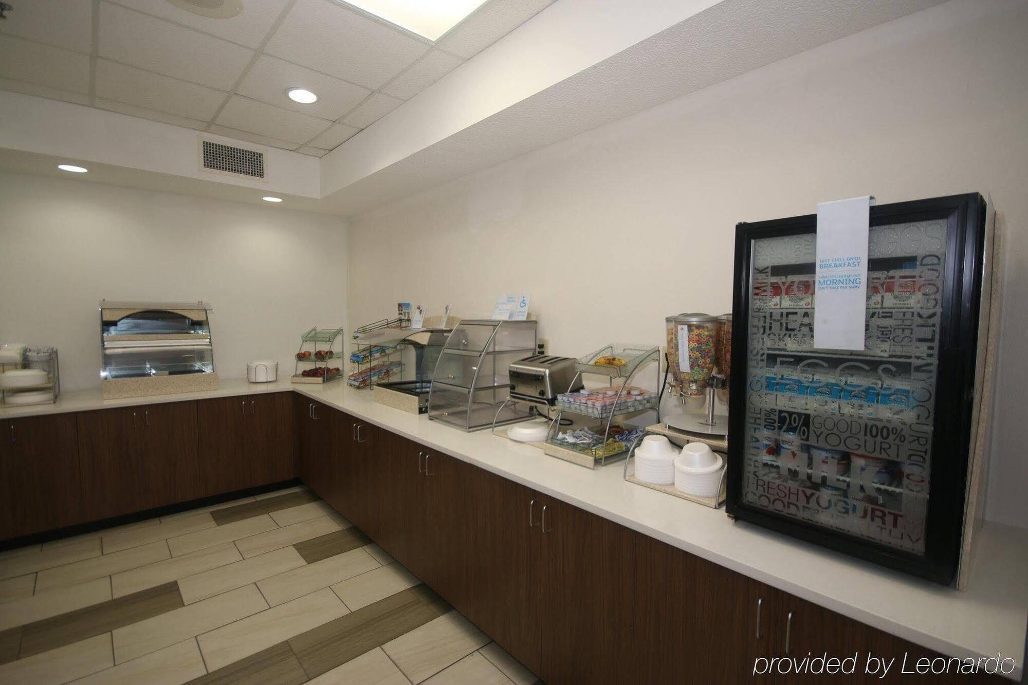 Holiday Inn Express Hillsville By Ihg Eksteriør billede