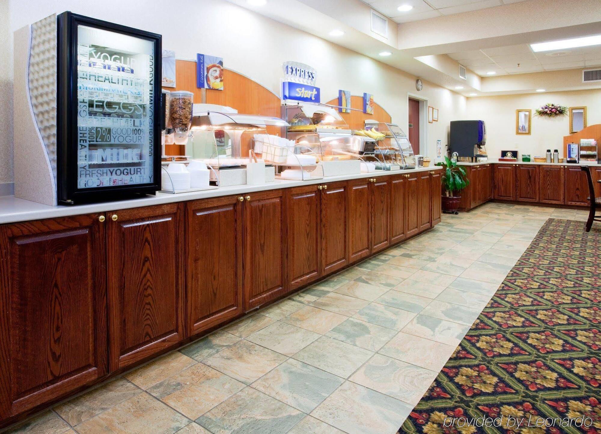 Holiday Inn Express Hillsville By Ihg Eksteriør billede
